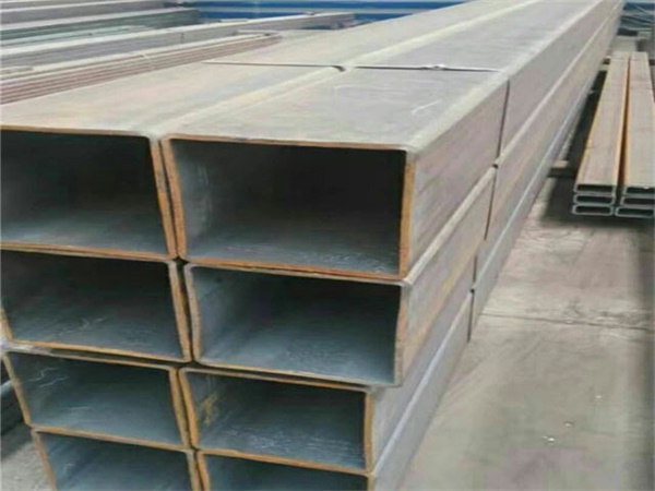 黄龙Q355B无缝方管大厂出货