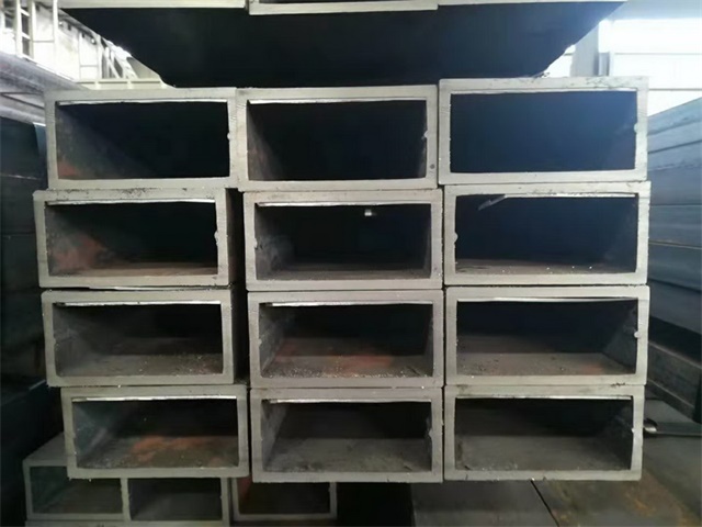 黄龙Q235冷拔方管材质特点 适用工程场景分析